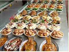 挑選江門飯?zhí)贸邪厩耙粢饽男﹩栴}呢？